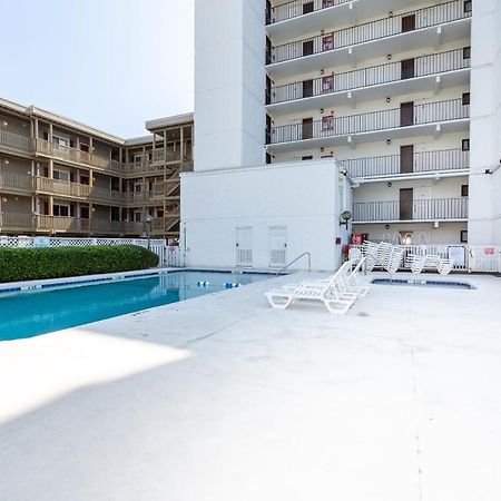 Ocean Towers Resort Atlantic Beach Экстерьер фото