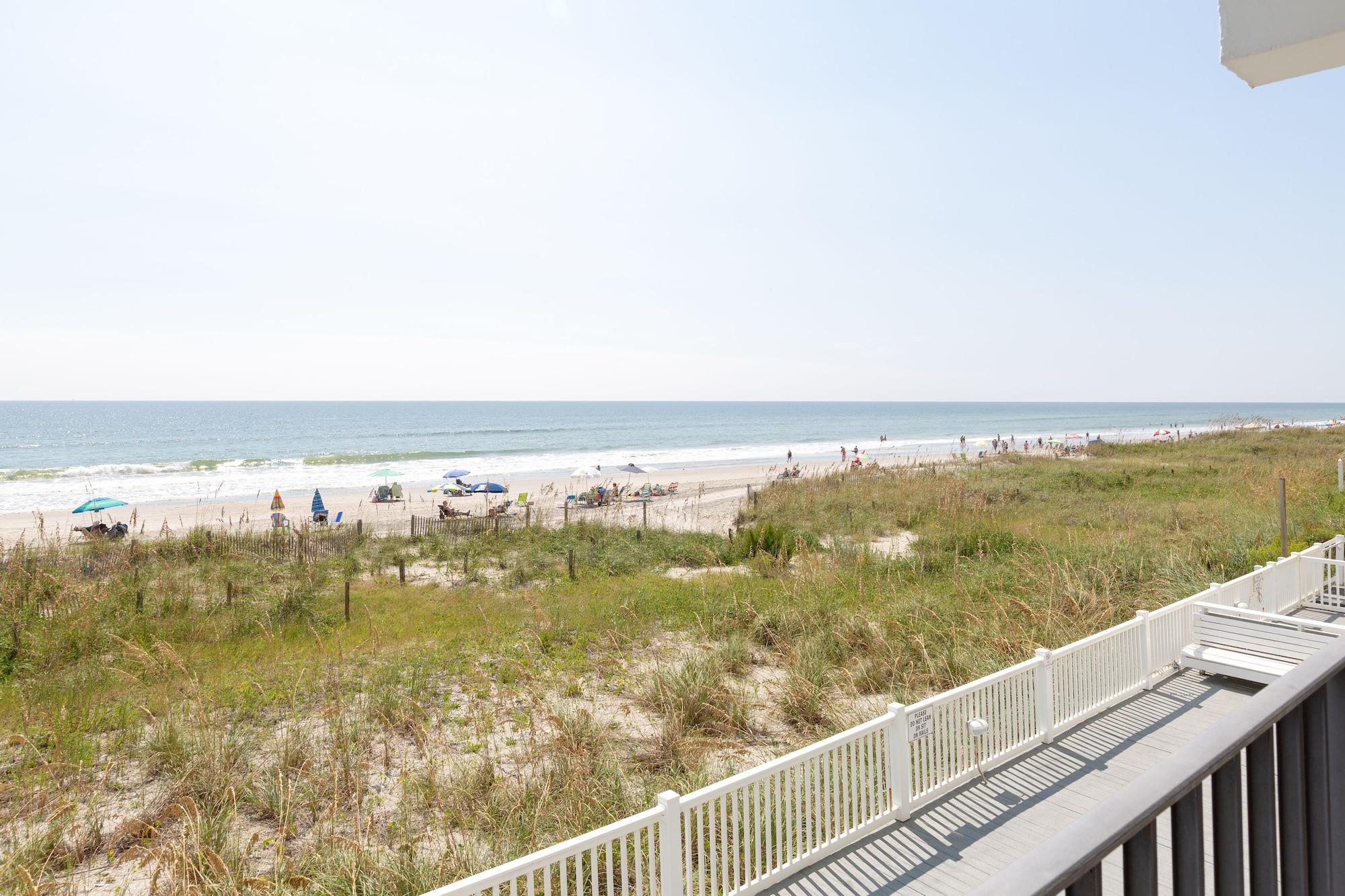 Ocean Towers Resort Atlantic Beach Экстерьер фото