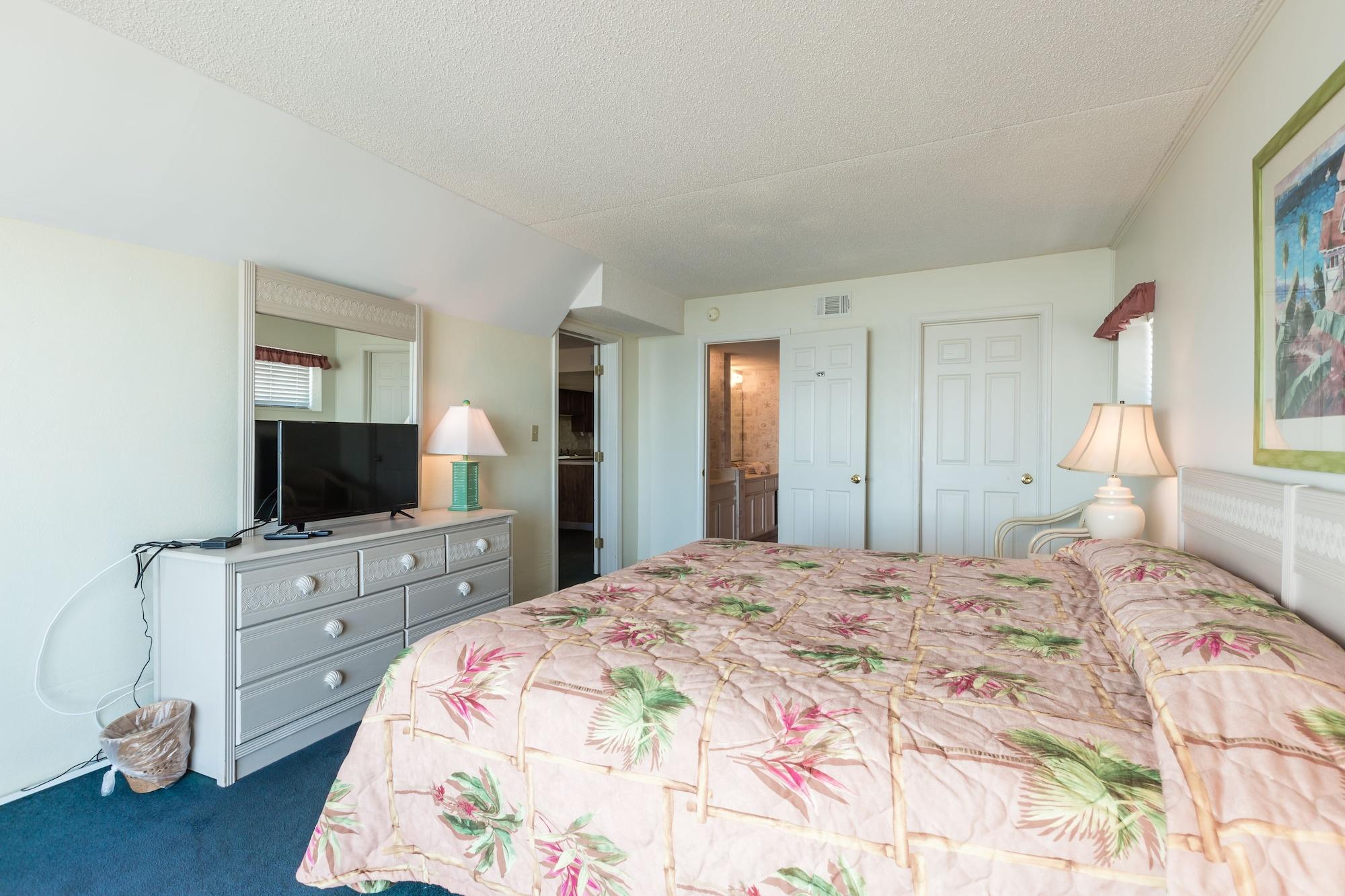 Ocean Towers Resort Atlantic Beach Экстерьер фото