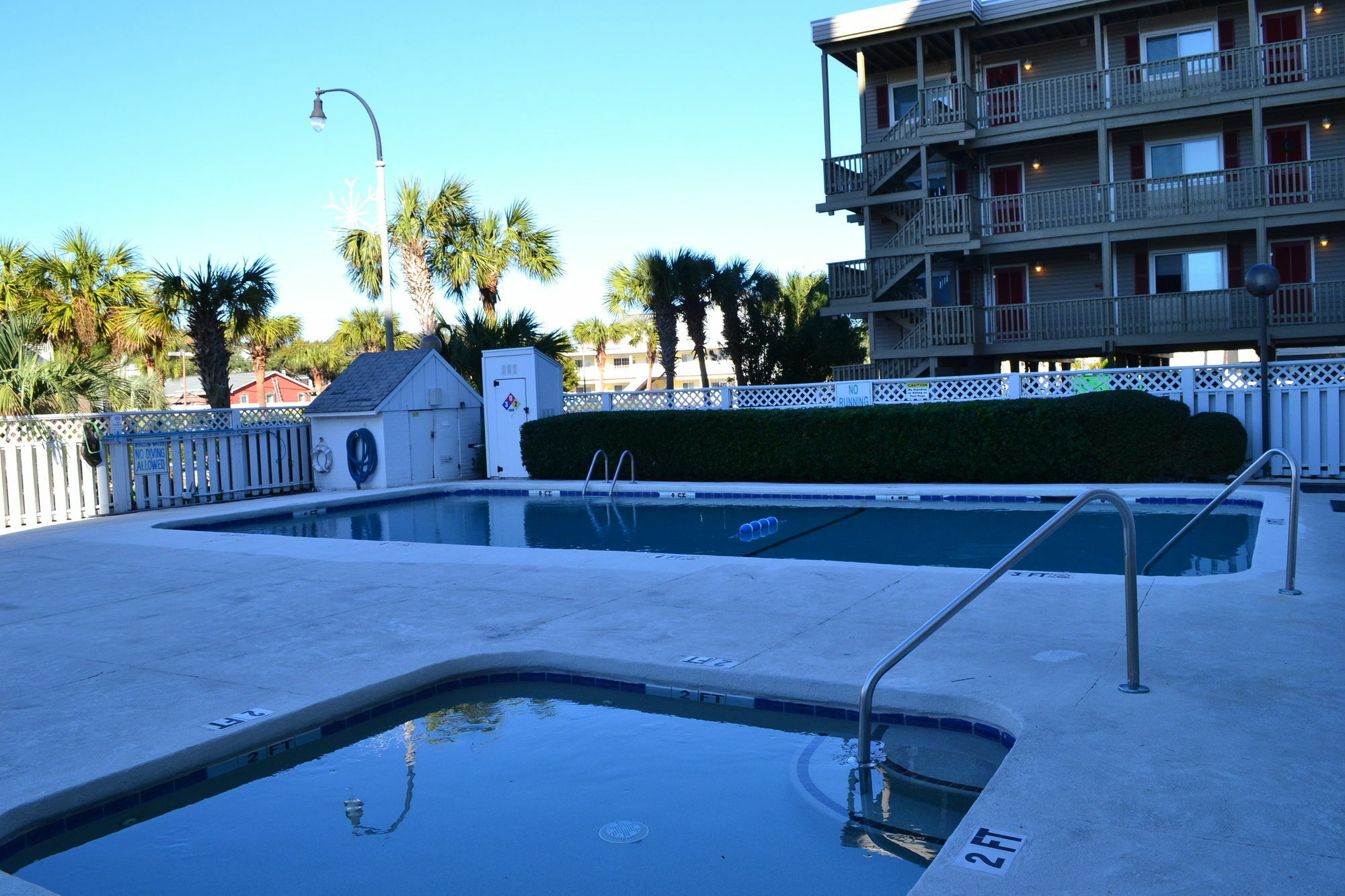 Ocean Towers Resort Atlantic Beach Экстерьер фото